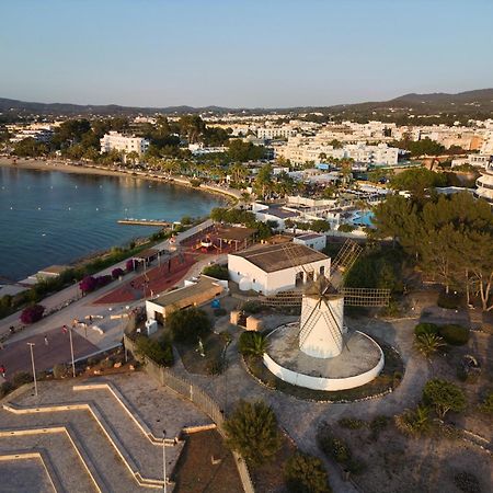Apartamentos Ses Savines Sant Antoni de Portmany Dış mekan fotoğraf