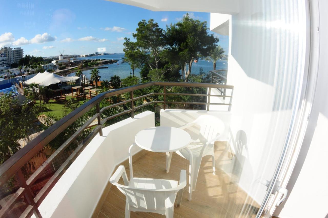 Apartamentos Ses Savines Sant Antoni de Portmany Dış mekan fotoğraf